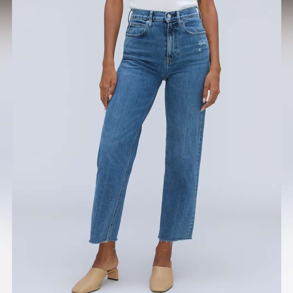 Everlane The Way-High Jeans NWOT Size 32 High Rise Distressed & Raw Hem
